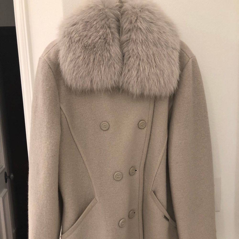 Ladies Geiger cream jacket